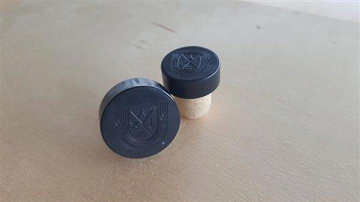 TP kunststof kop met eigen logo (1)